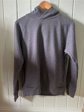Banana Republic Factory Men's Gray Hoodie